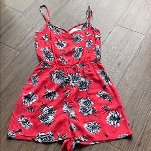 H&M romper, New!